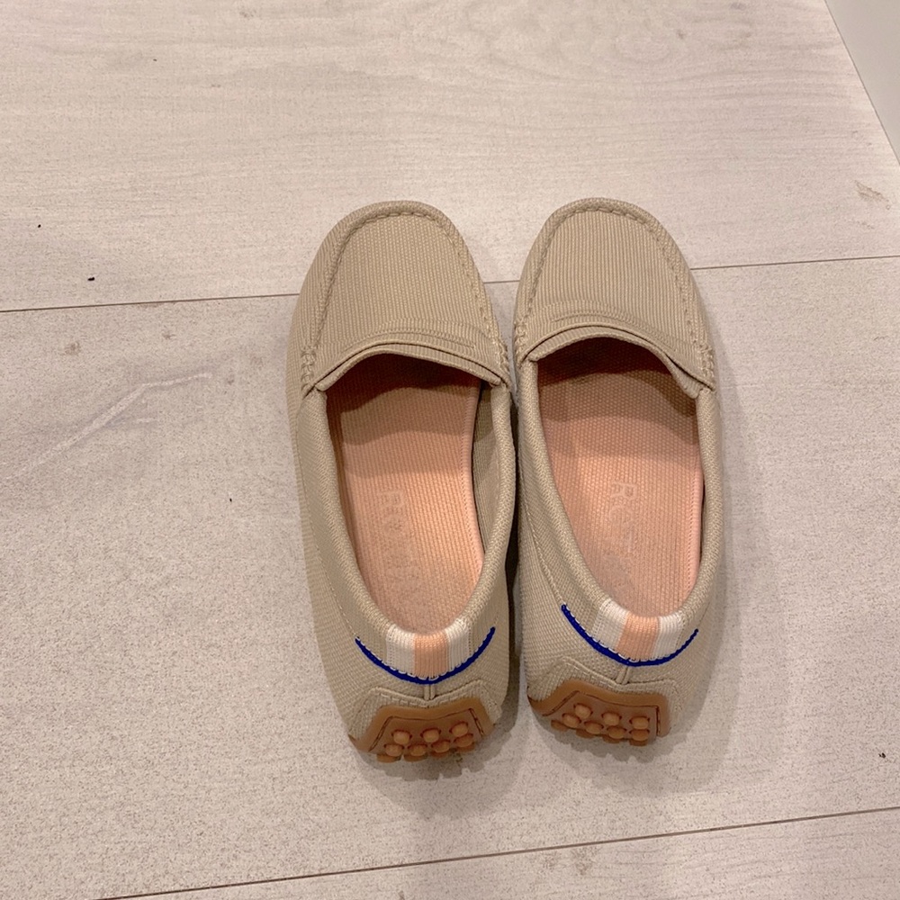 Rothys driver shoes worn twice. Made with recyclable material and can be washed.